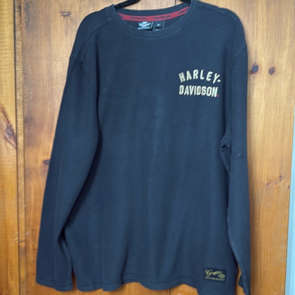 Black long sleeve thermal Harley Davidson shirt